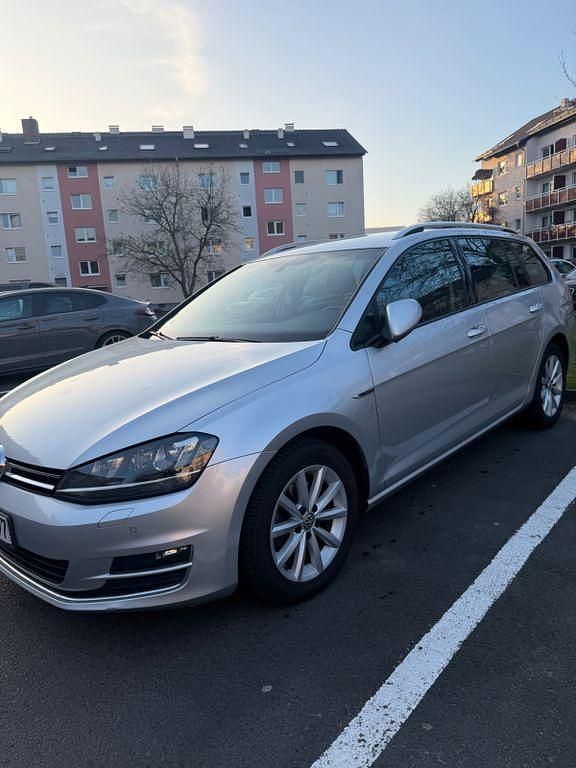 Gebraucht VW Golf VII LOUNGE 150 PS (110 kW) 2015 Silber Kombi