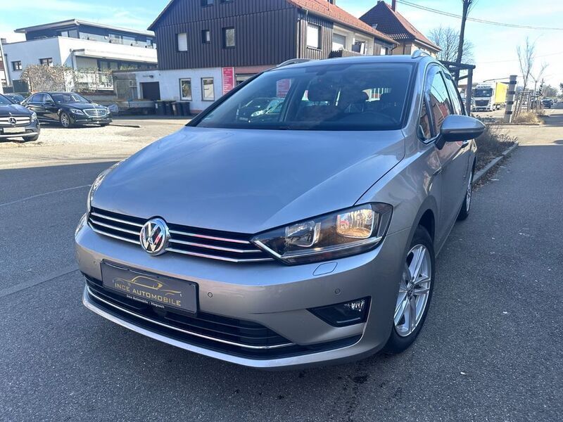Silber Gebraucht 2016 VW Golf Sportsvan LOUNGE Van / Kleinbus | 13.900 € (Fairer Preis) - Bild 1/4