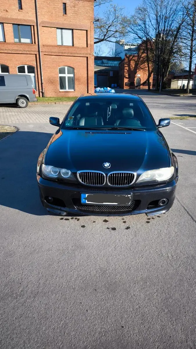 Gebraucht BMW 325 Sport Line 192 PS (141 kW) 2005 Blau Coupé