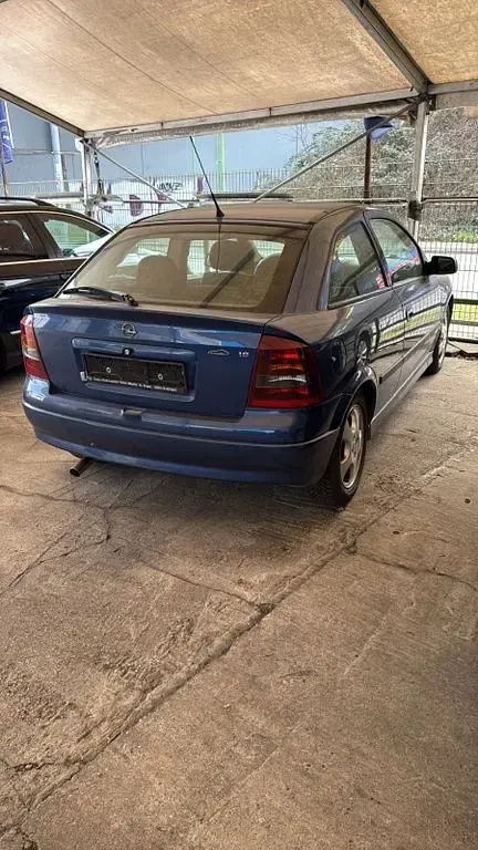 Gebraucht Opel Astra Sport 84 PS (61 kW) 2003 Blau Limousine