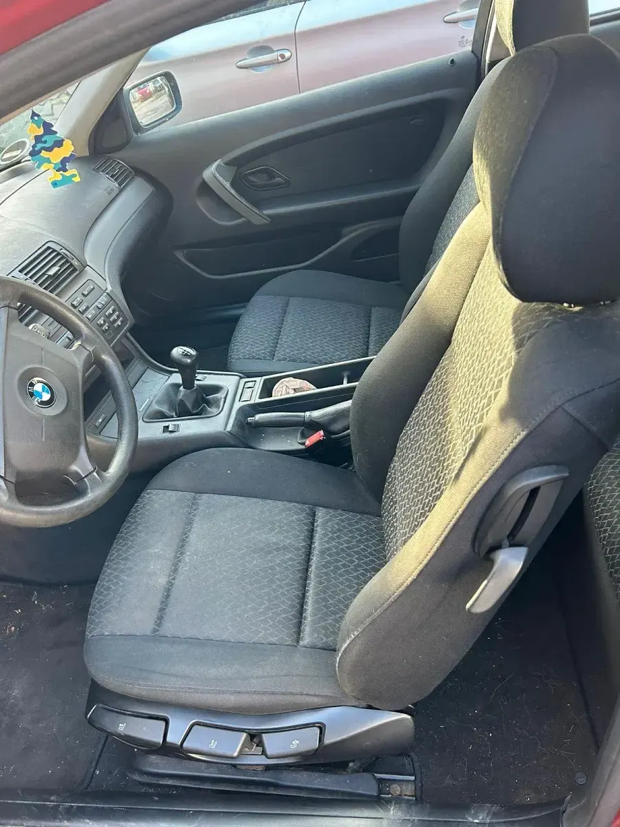 Gebraucht BMW 316 115 PS (84 kW) 2003 Rot Coupé