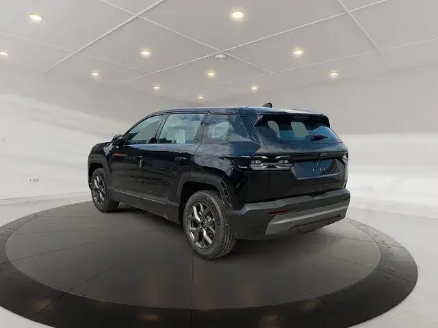 Neu Jeep Compass Altitude 145 PS (106 kW) 2026 Vulcano black metallic 533 SUV