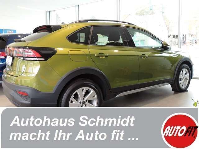Visual green metallic Gebraucht 2023 VW Taigo IQ Drive SUV | 27.700 € - Bild 1/1