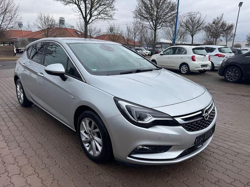 Silber Gebraucht 2019 Opel Astra Innovation Limousine | 7.400 € (Superpreis) - Bild 1/4