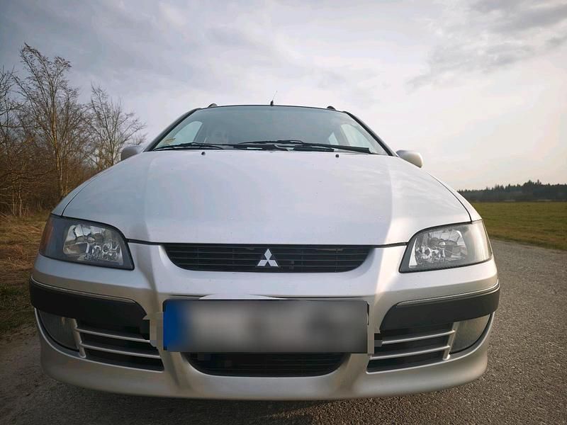 Second-hand Mitsubishi Space Star 115 CP (84 kW) 2005 Argintiu Hatchback