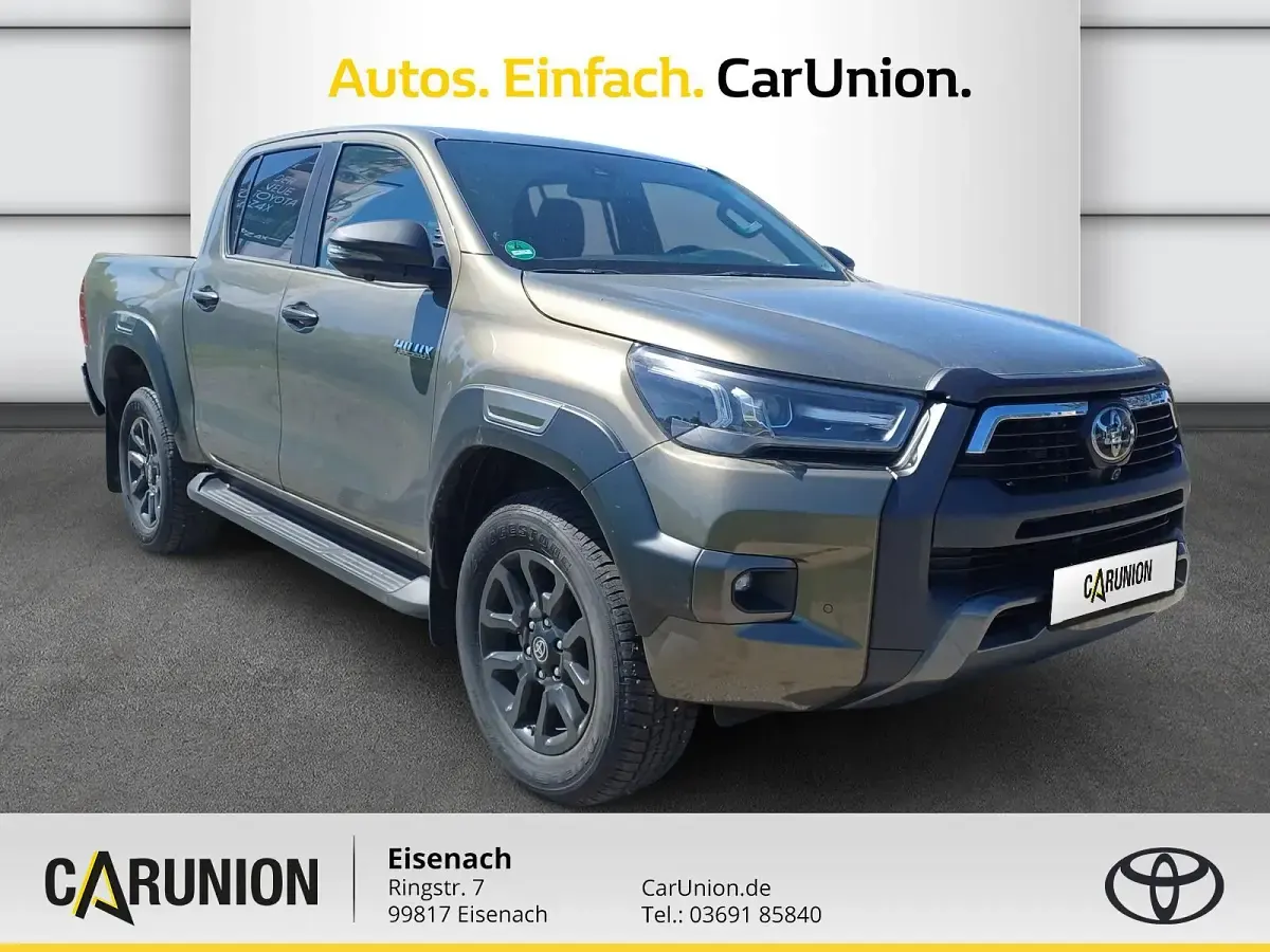 Gebraucht Toyota HiLux Basis 204 PS (150 kW) 2025 Manganbronze Pickup