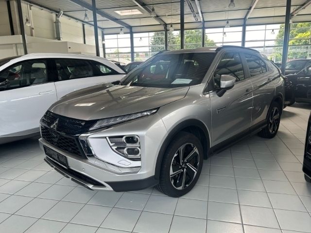 M) (silber Gebraucht 2022 Mitsubishi Eclipse Cross Plus SUV | 22.900 € (Fairer Preis) - Bild 1/4