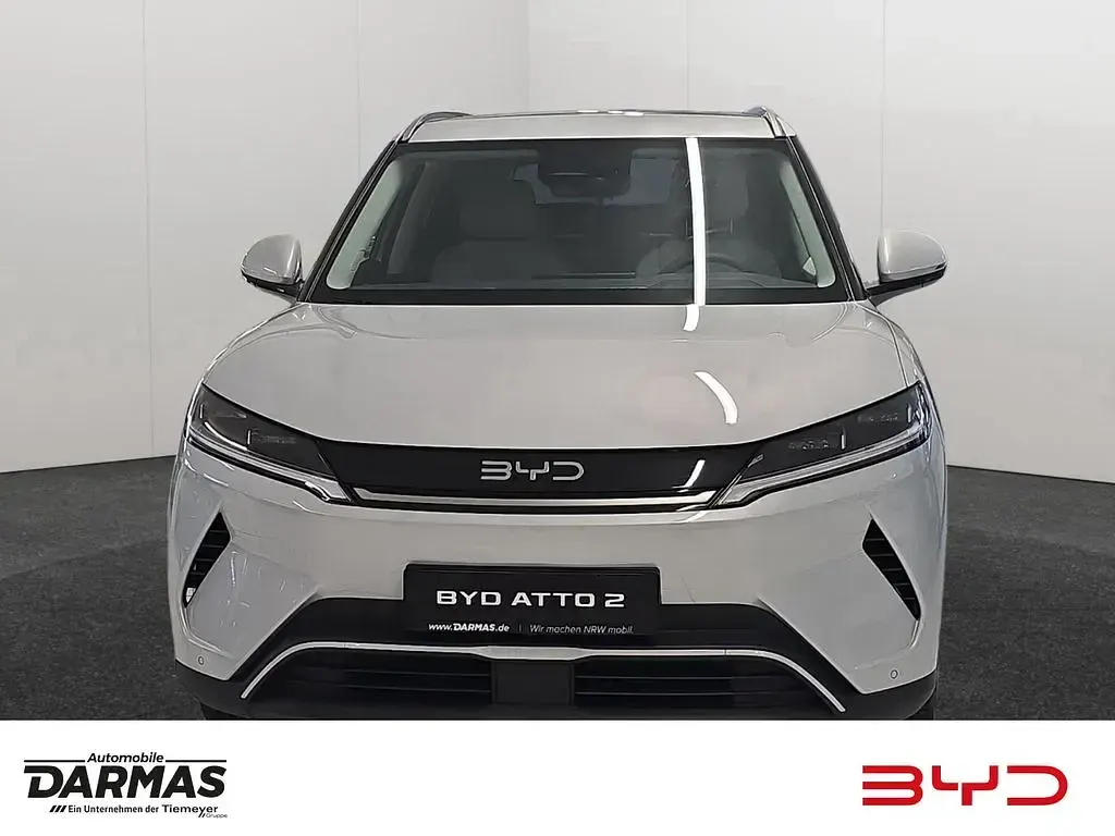 Neu BYD Atto 2 Comfort 150 kW (204 PS) 2026 Skiing white SUV