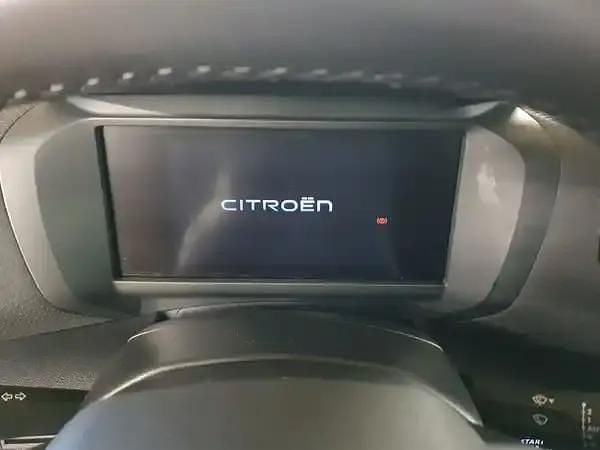 Gebraucht Citroën e-C4 114 kW (156 PS) 2025 Manhatten grün Limousine