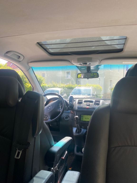 Silber Gebraucht 2008 Mercedes Viano Van / Kleinbus | 10.900 € (Superpreis) - Bild 1/4