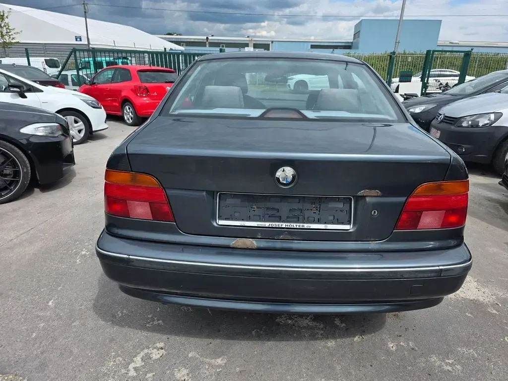 Gebraucht BMW 520 150 PS (110 kW) 1997 Grau Limousine