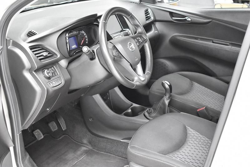 Gebraucht Opel Karl Rocks 73 PS (53 kW) 2019 Beige sand beige Kleinwagen