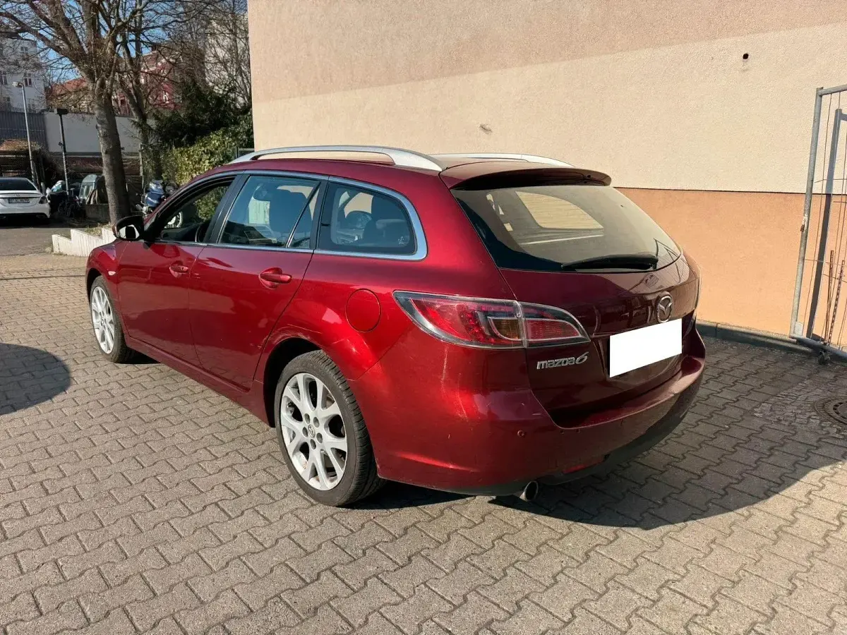 Używany Mazda 6 Exclusive 147 KM (108 kW) 2009 Czerwony Kombi