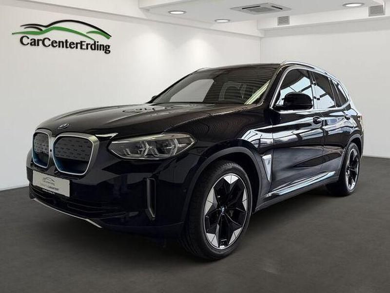 Schwarz Gebraucht 2021 BMW iX3 Impressive SUV | 35.990 € (Fairer Preis) - Bild 1/4