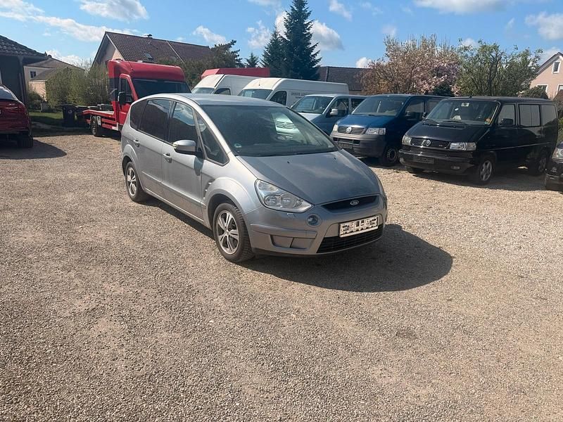 Gebraucht Ford S-MAX S 140 PS (102 kW) 2007 Silber Van / Kleinbus