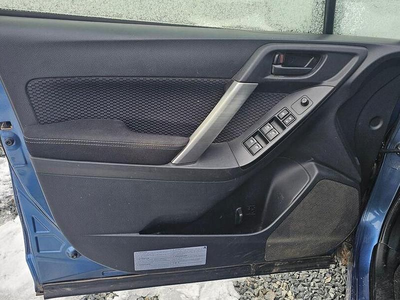 Gebraucht Subaru Forester Active 147 PS (108 kW) 2017 Blau SUV