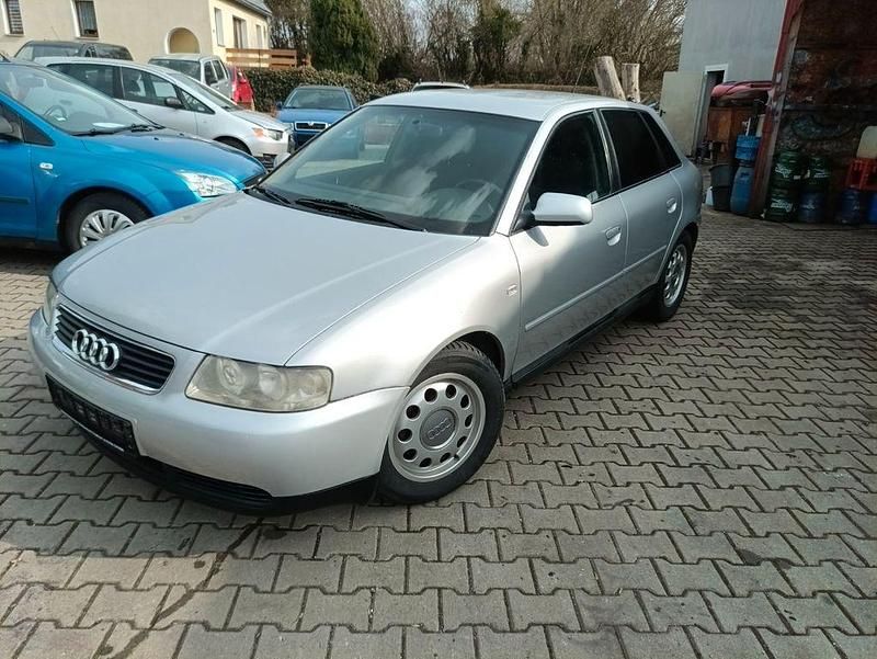 Gebraucht Audi A3 Sport 102 PS (75 kW) 2001 Silber Kleinwagen