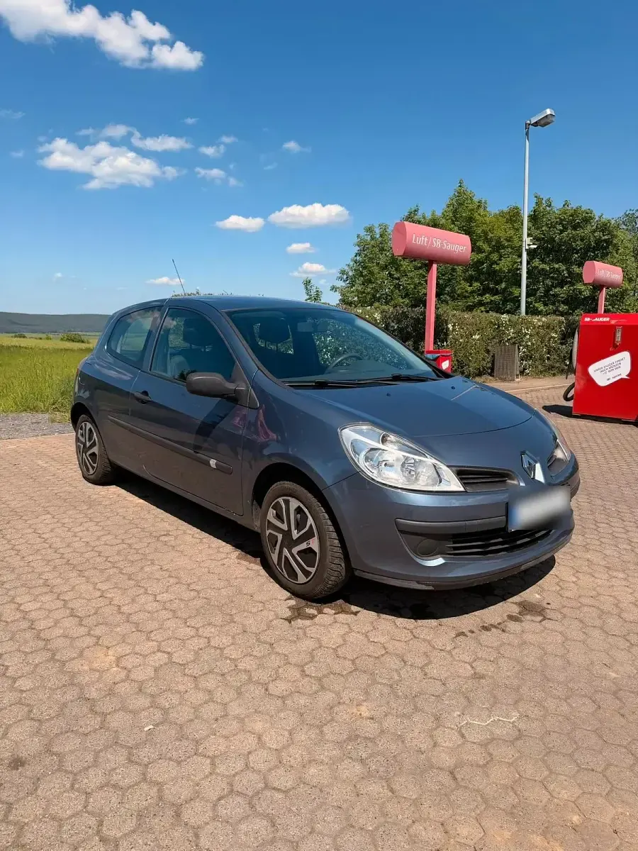 Gebraucht Renault Clio III 75 PS (55 kW) 2006 Kleinwagen