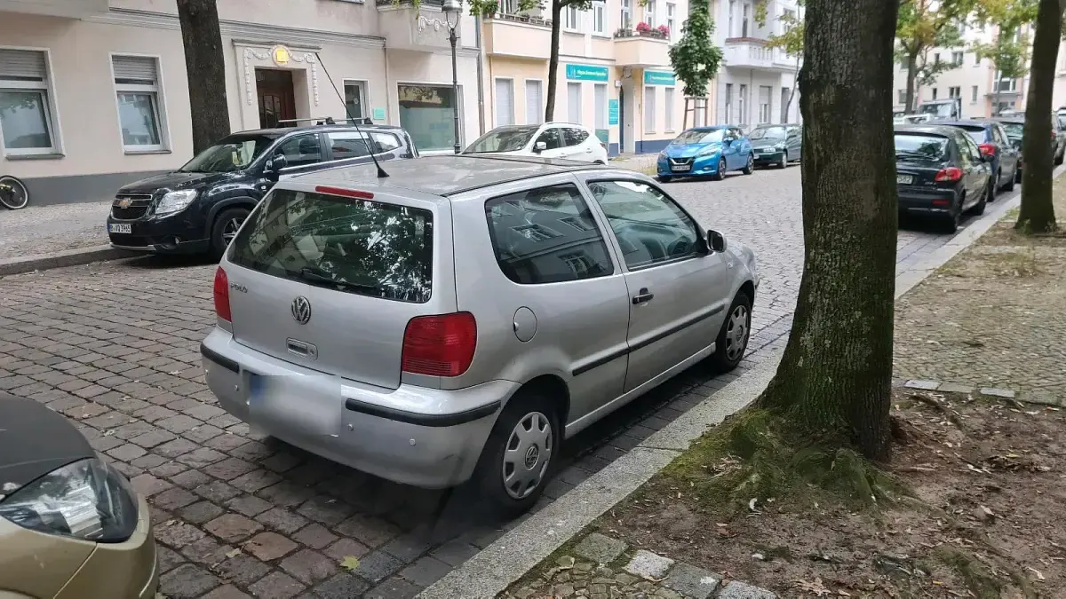 Occasion VW Polo 80 ch (58 kW) 2001 Argent Citadine