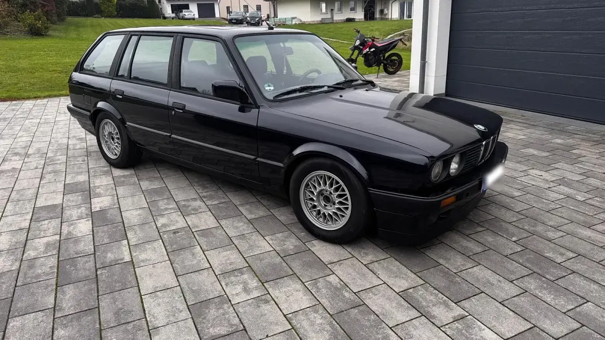 Brugt BMW 318 140 HK (102 kW) 1993 Sort Stationcar