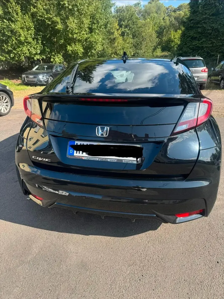 Gebraucht Honda Civic 100 PS (73 kW) 2016 Schwarz Limousine