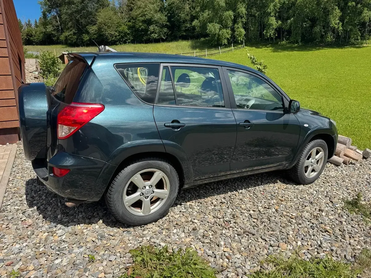 Gebraucht Toyota RAV4 177 PS (130 kW) 2007 Schwarz SUV