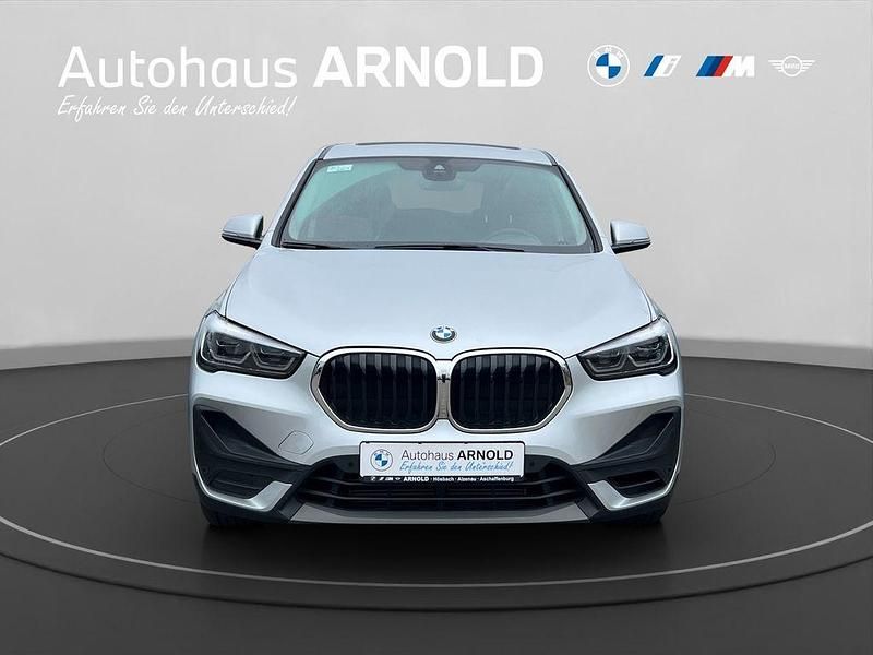 Gebraucht BMW X1 Advantage 231 PS (169 kW) 2020 Glaciersilber SUV