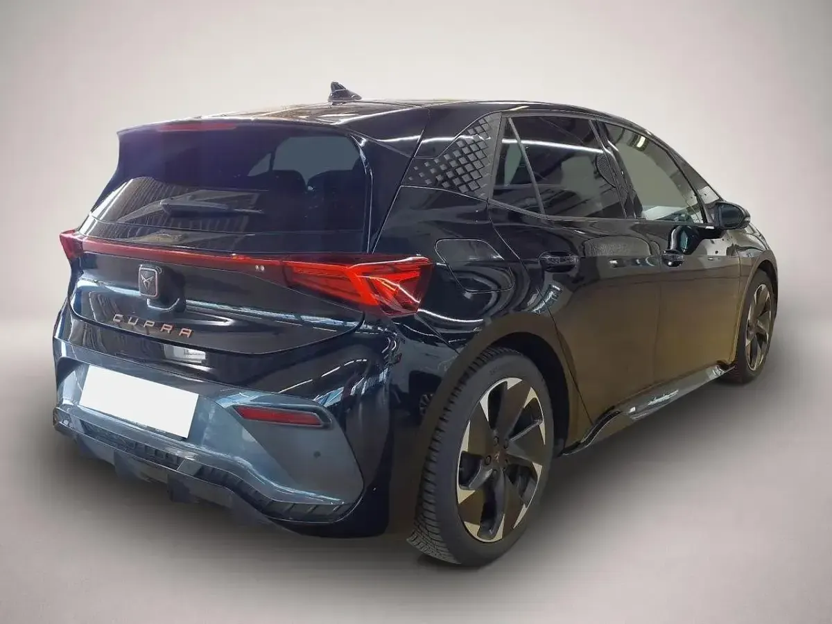 Gebraucht Cupra Born 169 kW (231 PS) 2025 Manufacturer Kleinwagen