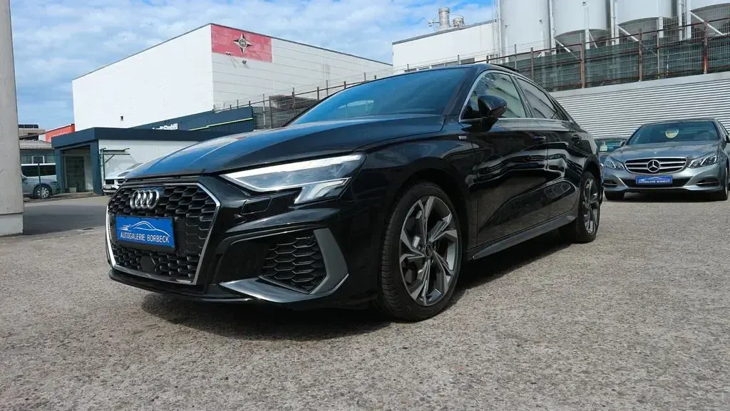Gebraucht Audi A3 Sport 204 PS (150 kW) 2023 Schwarz Limousine