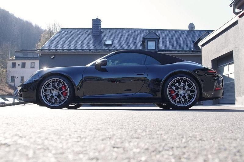 Gebraucht Porsche 992 Chrono 480 PS (353 kW) 2025 Schwarz Cabrio