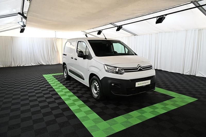 Gebraucht Citroën e-Berlingo 100 kW (136 PS) 2024 Weiß Van / Kleinbus