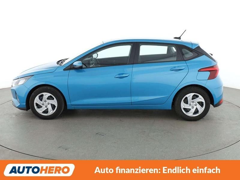 Gebraucht Hyundai i20 Trend 84 PS (61 kW) 2021 Blau Kleinwagen