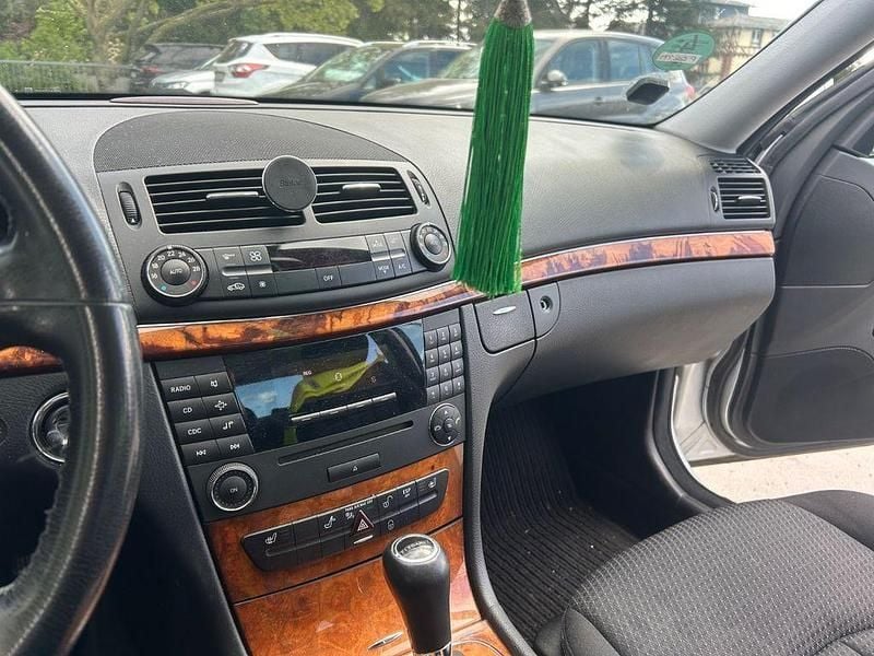 Brugt Mercedes E200 Elegance 184 HK (135 kW) 2008 Sølv Sedan
