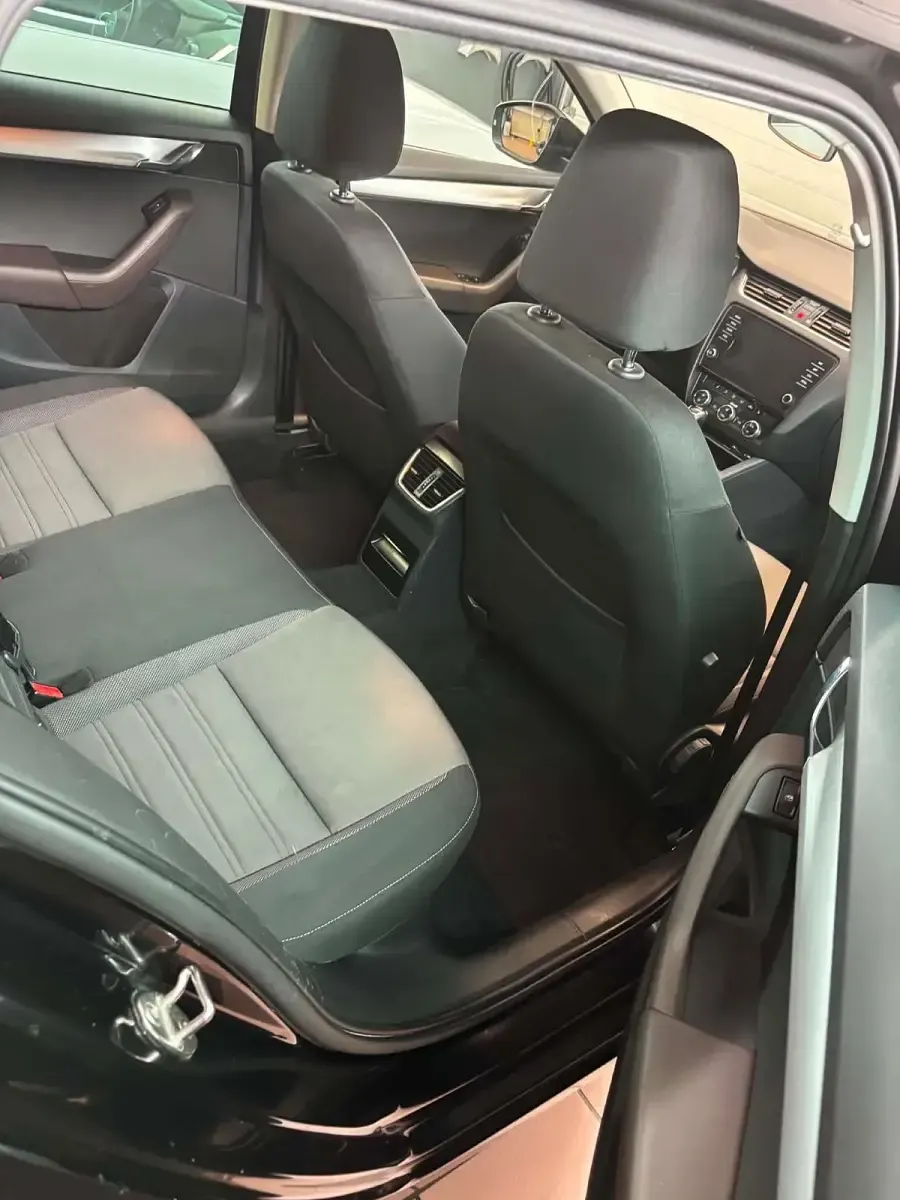 Gebraucht Skoda Octavia 116 PS (85 kW) 2017 Kombi