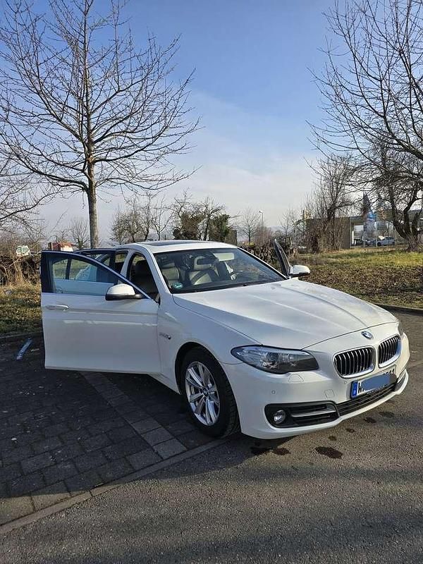 Gebraucht BMW 525 218 PS (160 kW) 2014 Weiß Limousine