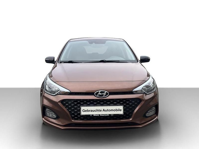 Gebraucht Hyundai i20 YES! 101 PS (74 kW) 2019 Cashmere brown uni Kleinwagen