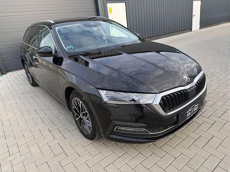 Gebraucht Skoda Octavia First Edition 150 PS (110 kW) 2020 Schwarz Kombi