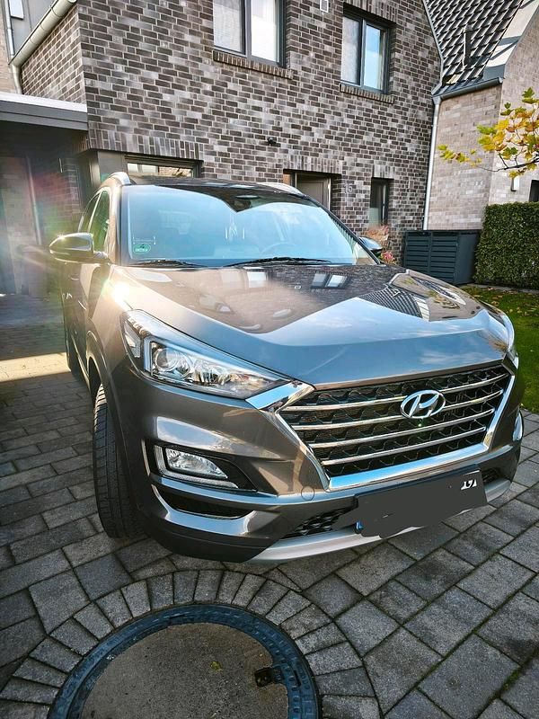 Gebraucht 2019 Hyundai Tucson SUV | 16.000 € (Guter Preis) - Bild 1/4