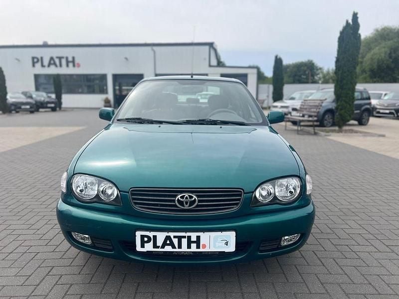 Gebraucht Toyota Corolla 110 PS (80 kW) 2000 Grün Limousine