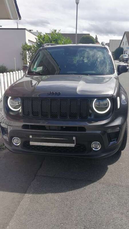 Grau Gebraucht 2020 Jeep Renegade Limited SUV | 18.000 € (Guter Preis) - Bild 1/4