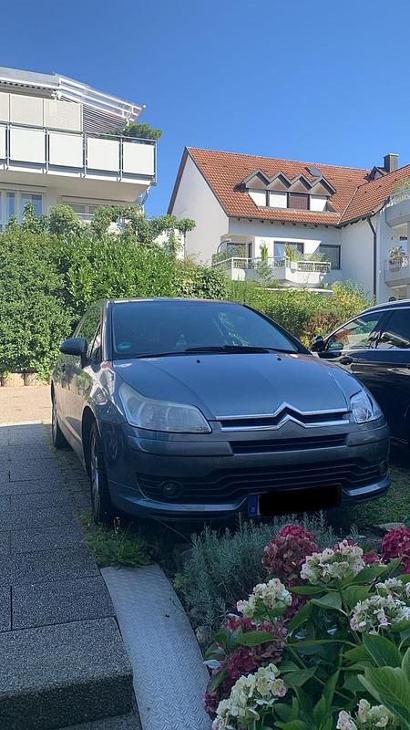 Grau Gebraucht 2007 Citroën C4 Kleinwagen | 1.750 € (Fairer Preis) - Bild 1/3