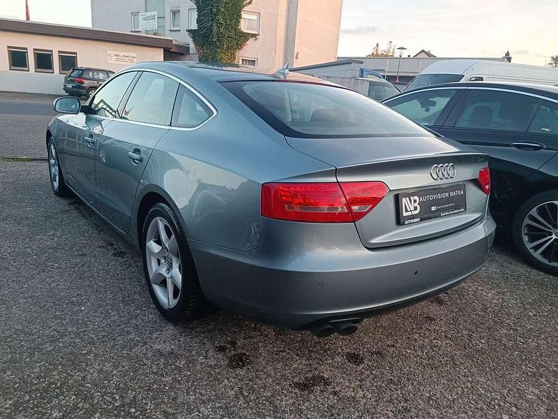 Gebraucht Audi A5 Sportback 170 PS (125 kW) 2010 Grau Kleinwagen