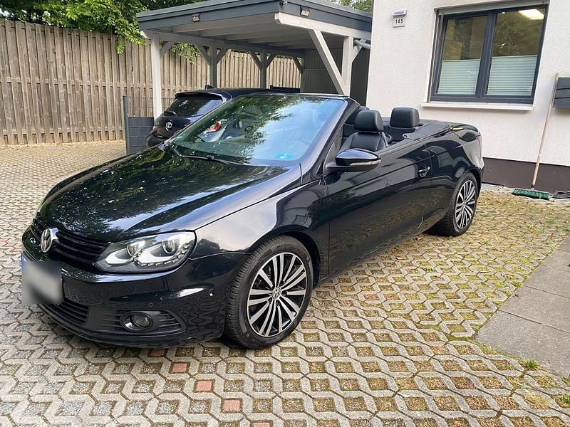Second-hand VW Eos Exclusive 140 CP (102 kW) 2013 Negru Cabrio