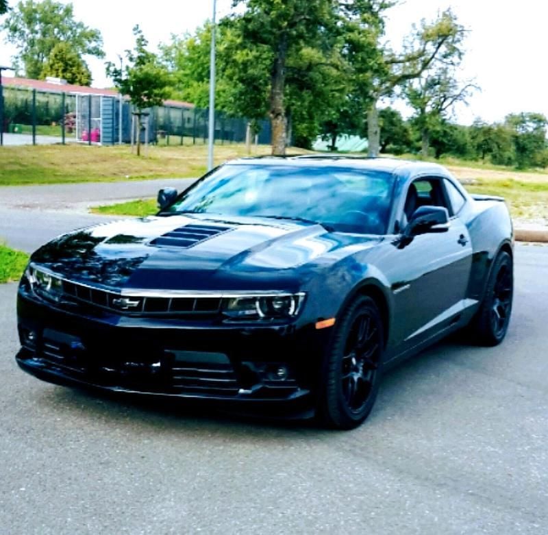 Schwarz Gebraucht 2014 Chevrolet Camaro Coupé | 42.000 € - Bild 1/4