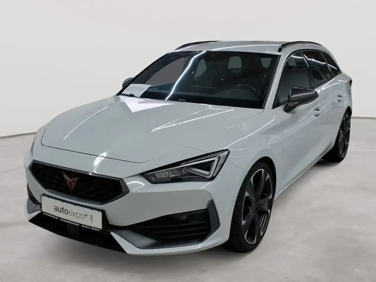 Gebraucht Cupra Leon VZ 300 PS (220 kW) 2023 Nevada weiß metallic Kombi
