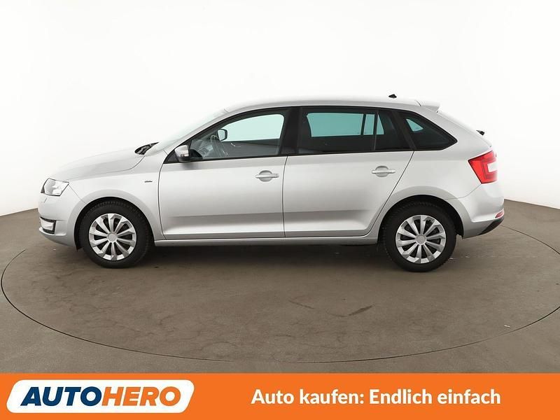 Gebraucht Skoda Rapid Drive 90 PS (66 kW) 2017 Grau Kleinwagen