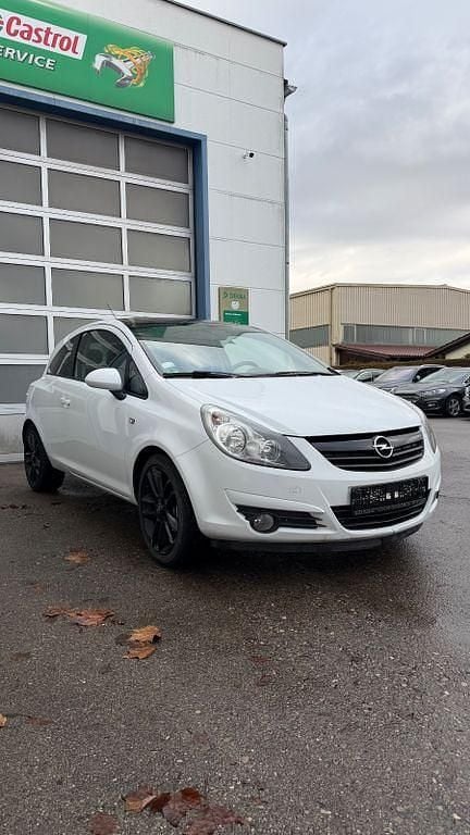 Gebraucht Opel Corsa Edition 80 PS (58 kW) 2009 Weiß Kleinwagen