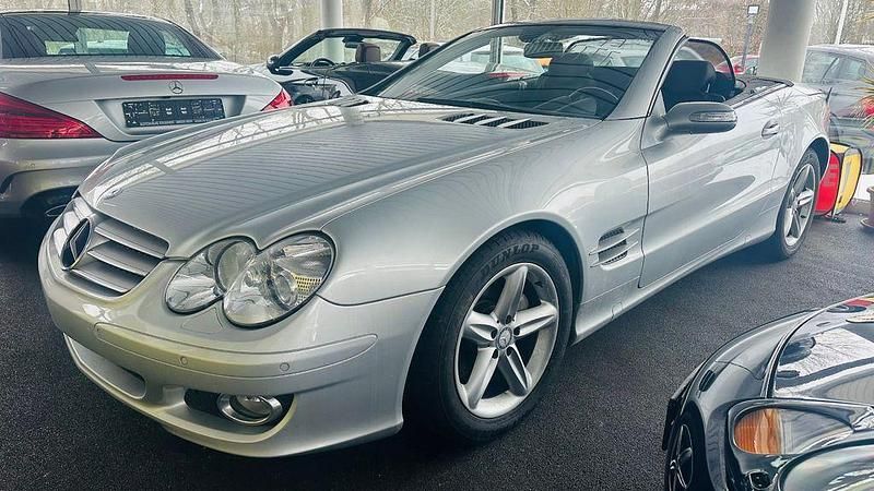 Gebraucht Mercedes SL350 272 PS (200 kW) 2008 Iridiumsilber (metallic) Cabrio