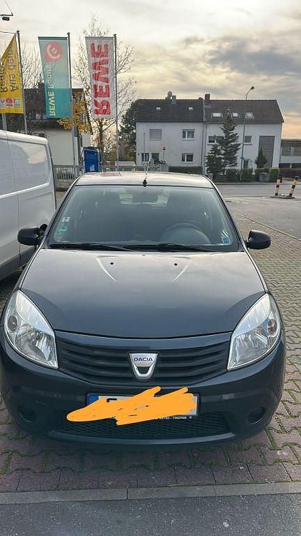 Blau Gebraucht 2009 Dacia Sandero Limousine | 3.500 € - Bild 1/4