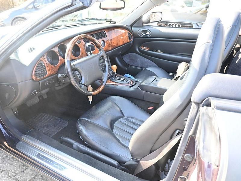 Gebraucht Jaguar XK8 284 PS (208 kW) 1998 Mattgraufoliert Cabrio